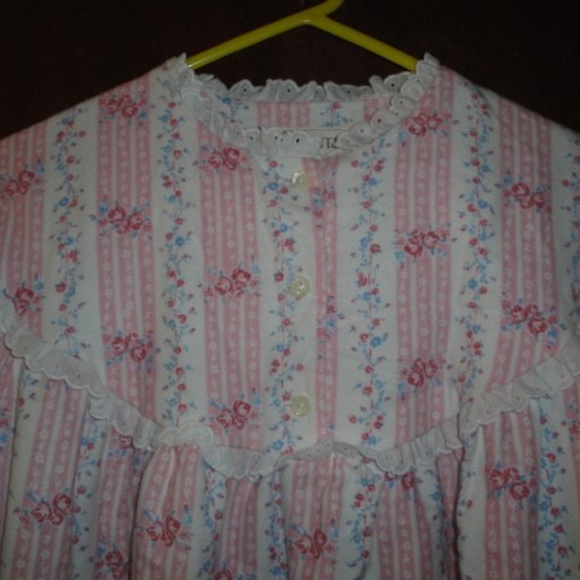 Bellepointe Cotton Flannel Nightgown Small Medium - Picture 3 of 8